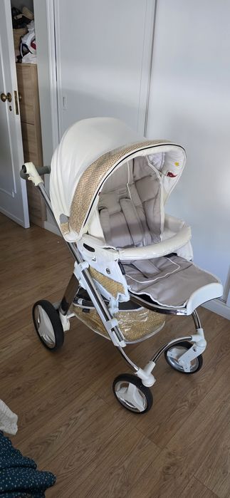 Carrinho de bebé Bébécar edição limitada