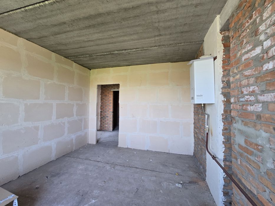 Продажа 2х.кімнатної квартири в с.Хотів, вул.Промислова 1М