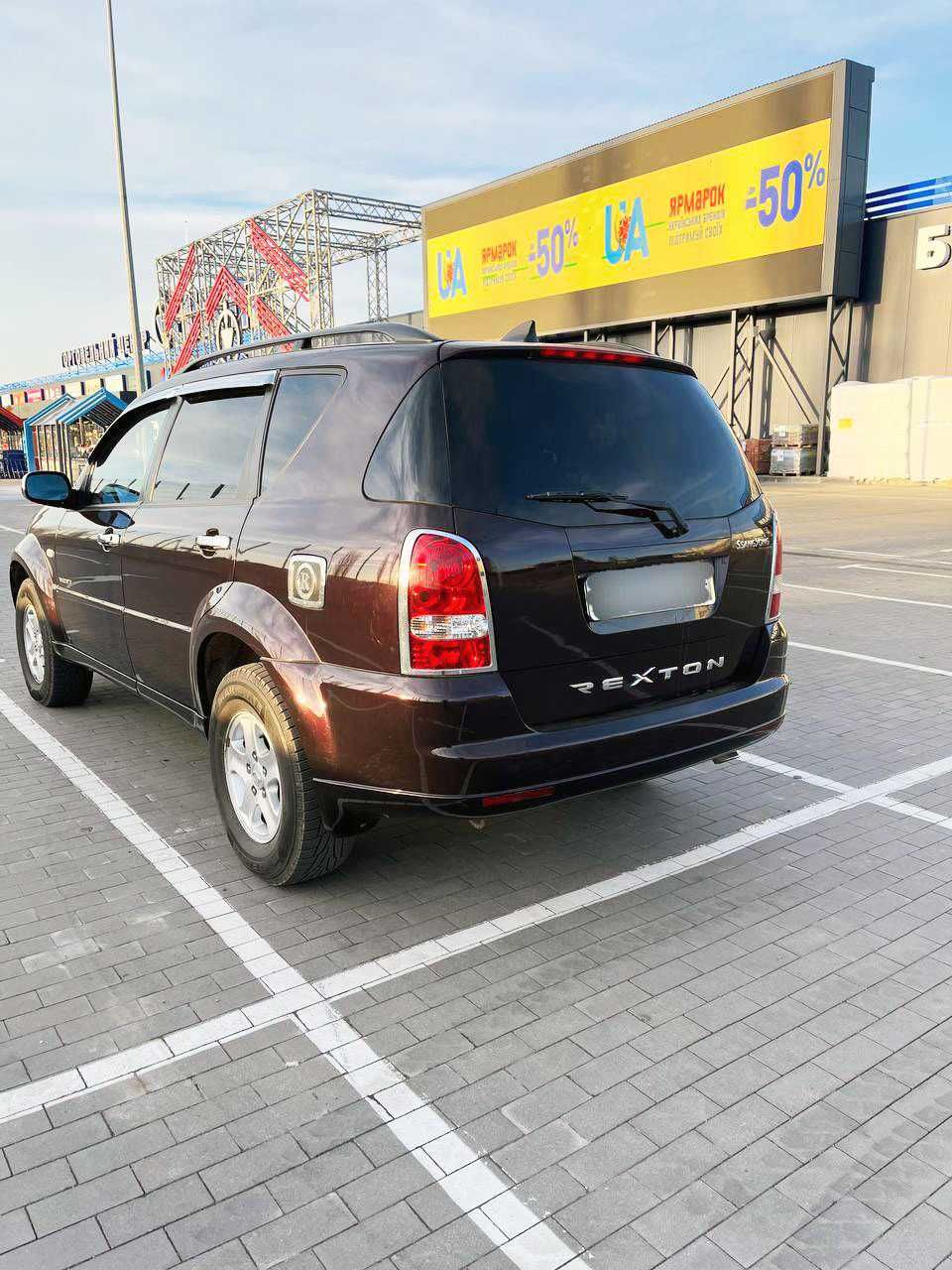 Офіційний SsangYong Rexton 2.7 turbo-diesel 2008 рiк (повний привiд)