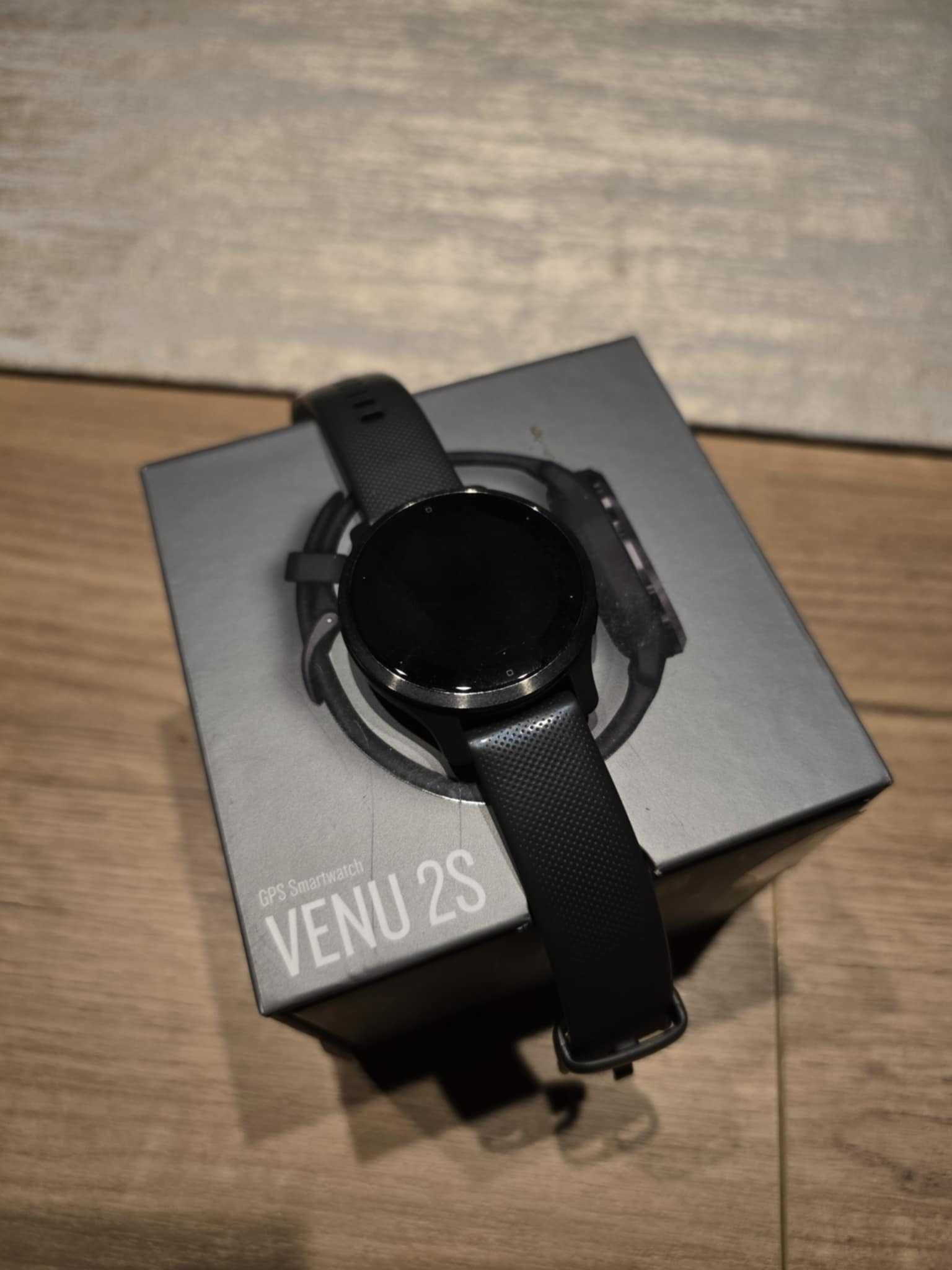 Garmin Venu 2S, Smartwatch