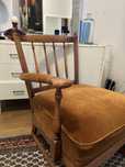 Fotel drewniany vintage welur