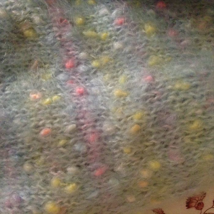 Camisola 100% lã angorá tricotada à mão