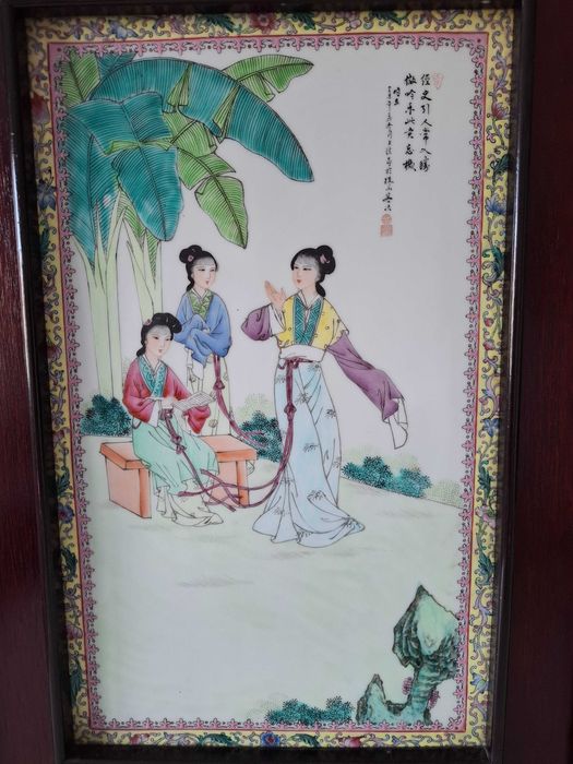 Placa em porcelena chinesa