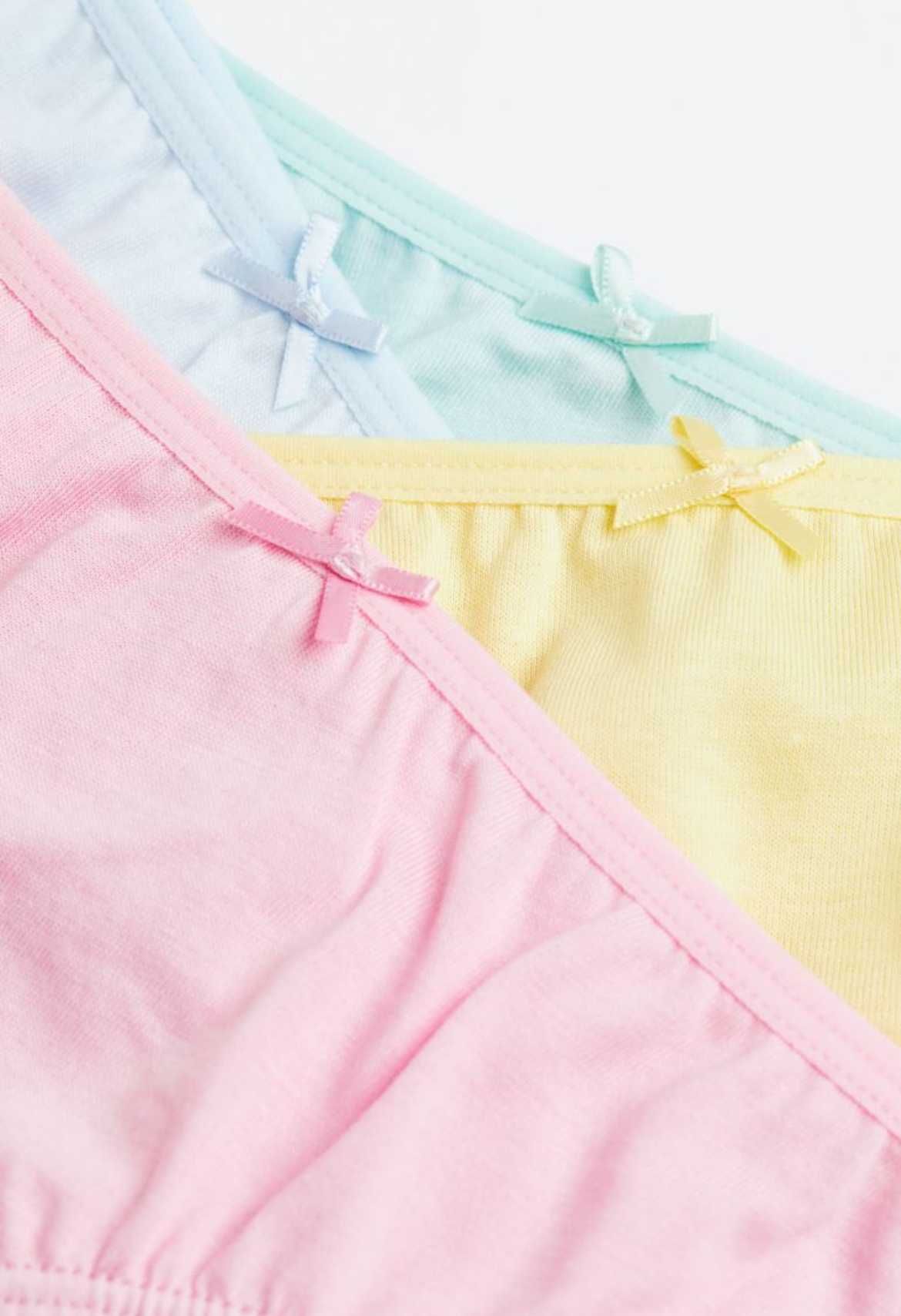 Трусики фірми h&m 5 шт на дівчинку ріст від 110 до 140 см