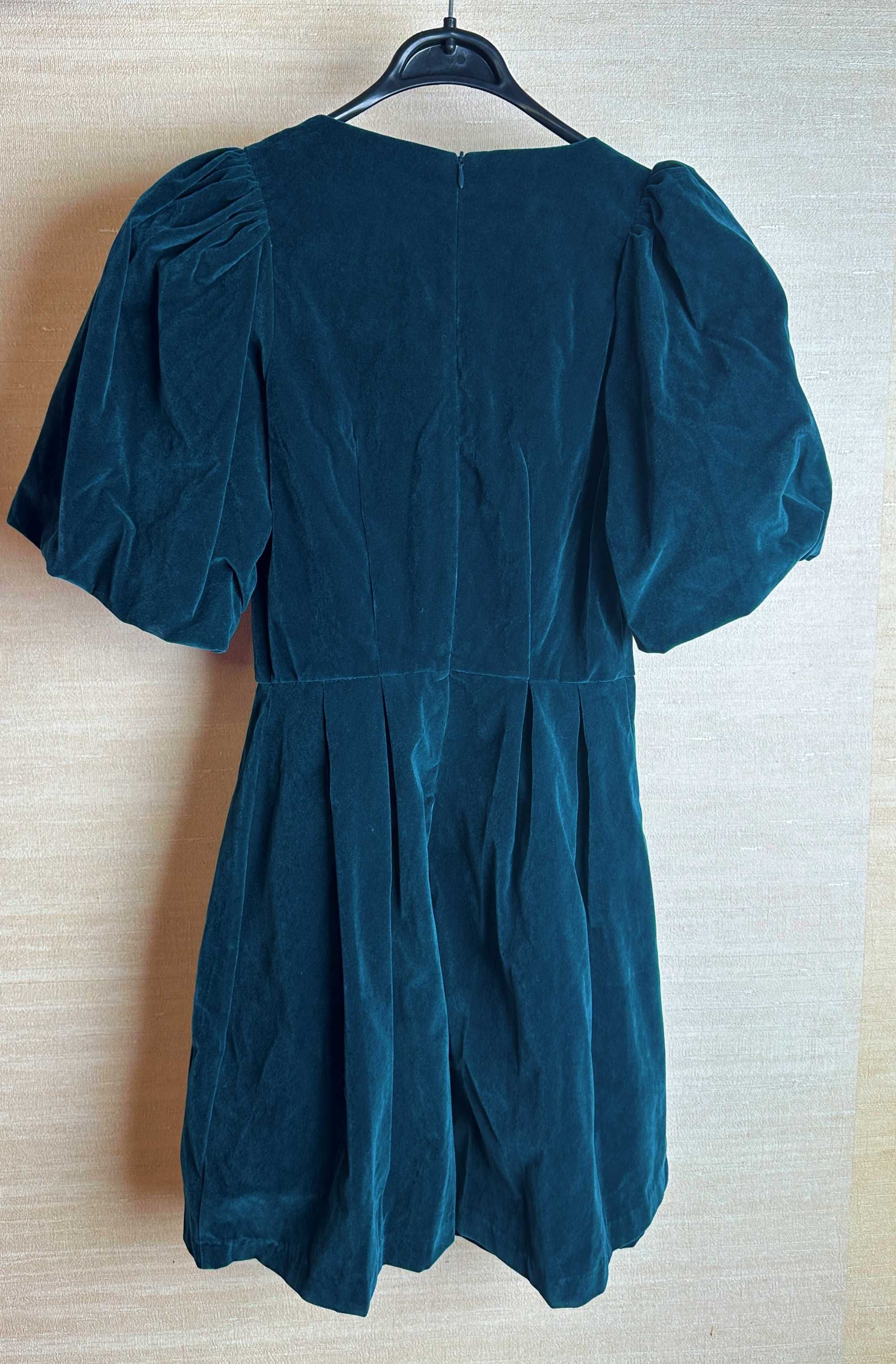 Продаю брендову вечірню сукню Mohito 36-го розміру