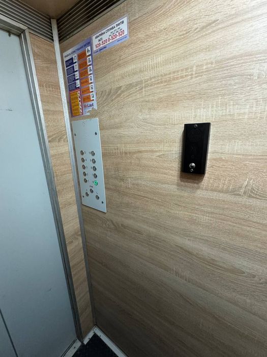 Продається 3х кімнатна квартира 61м² р-н 14 школи. Автономне опалення