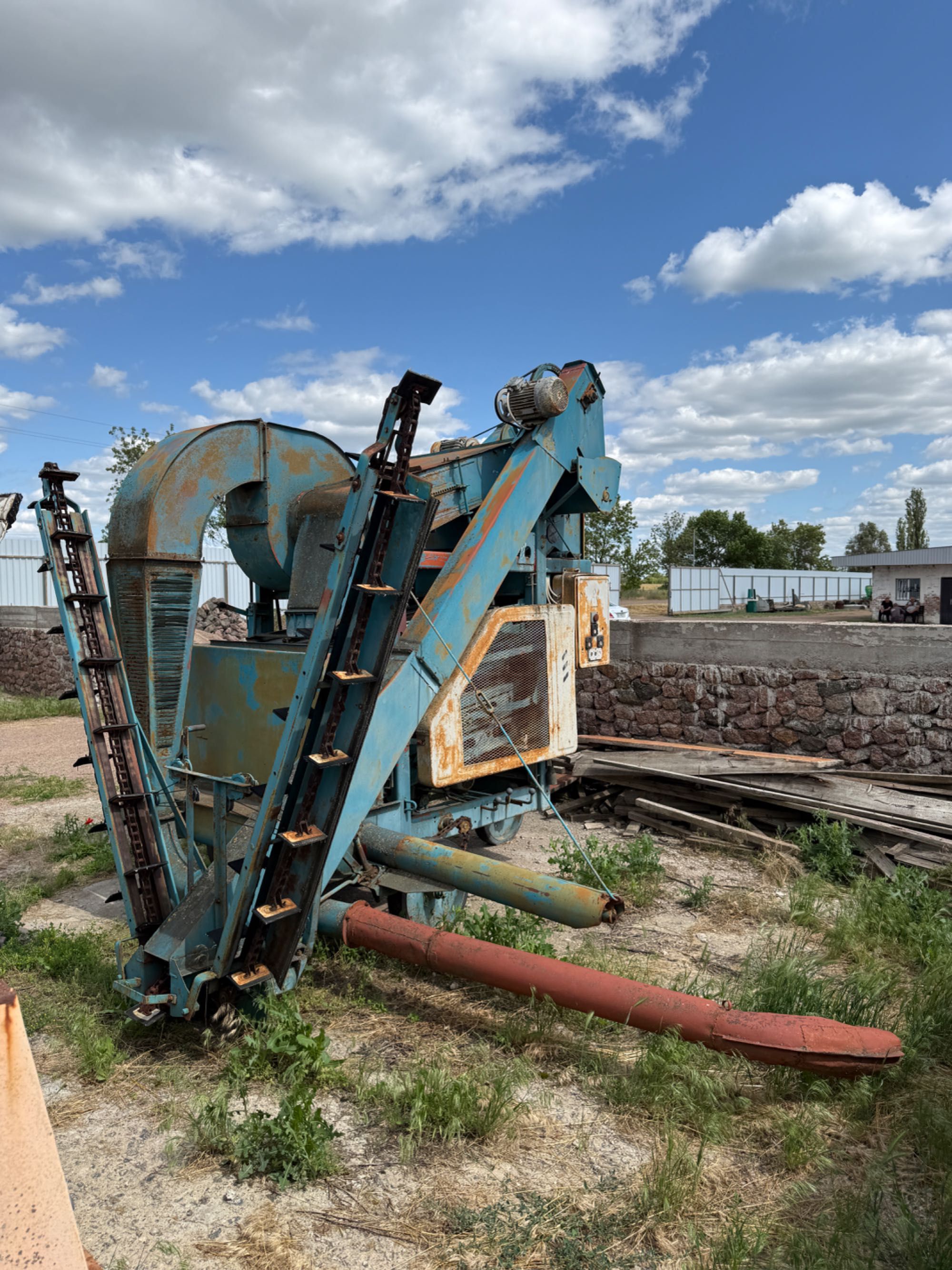Продам зерноочищувач ОВС-25