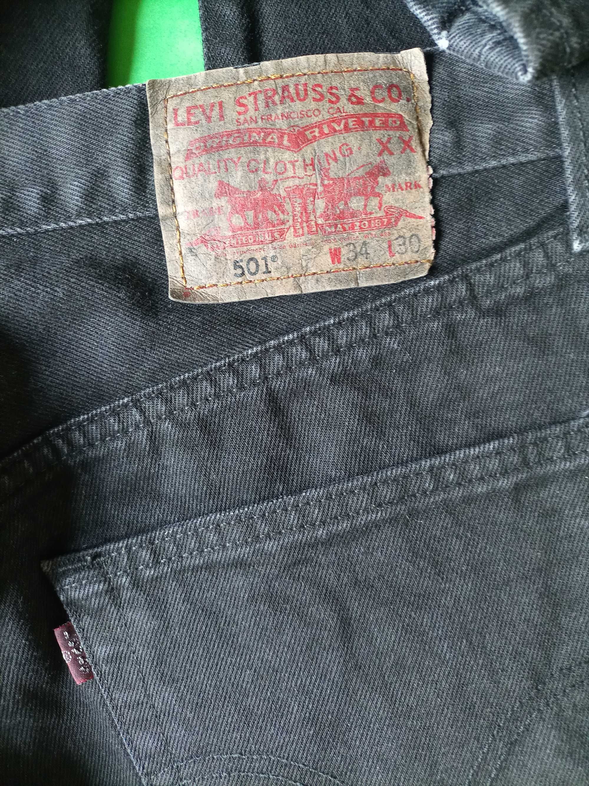 Levi Strauss 501 spodnie jeansowe W34 L30