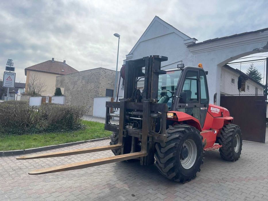 Повнопривідний Навантажувач Manitou M40 4x4 2007року 4т