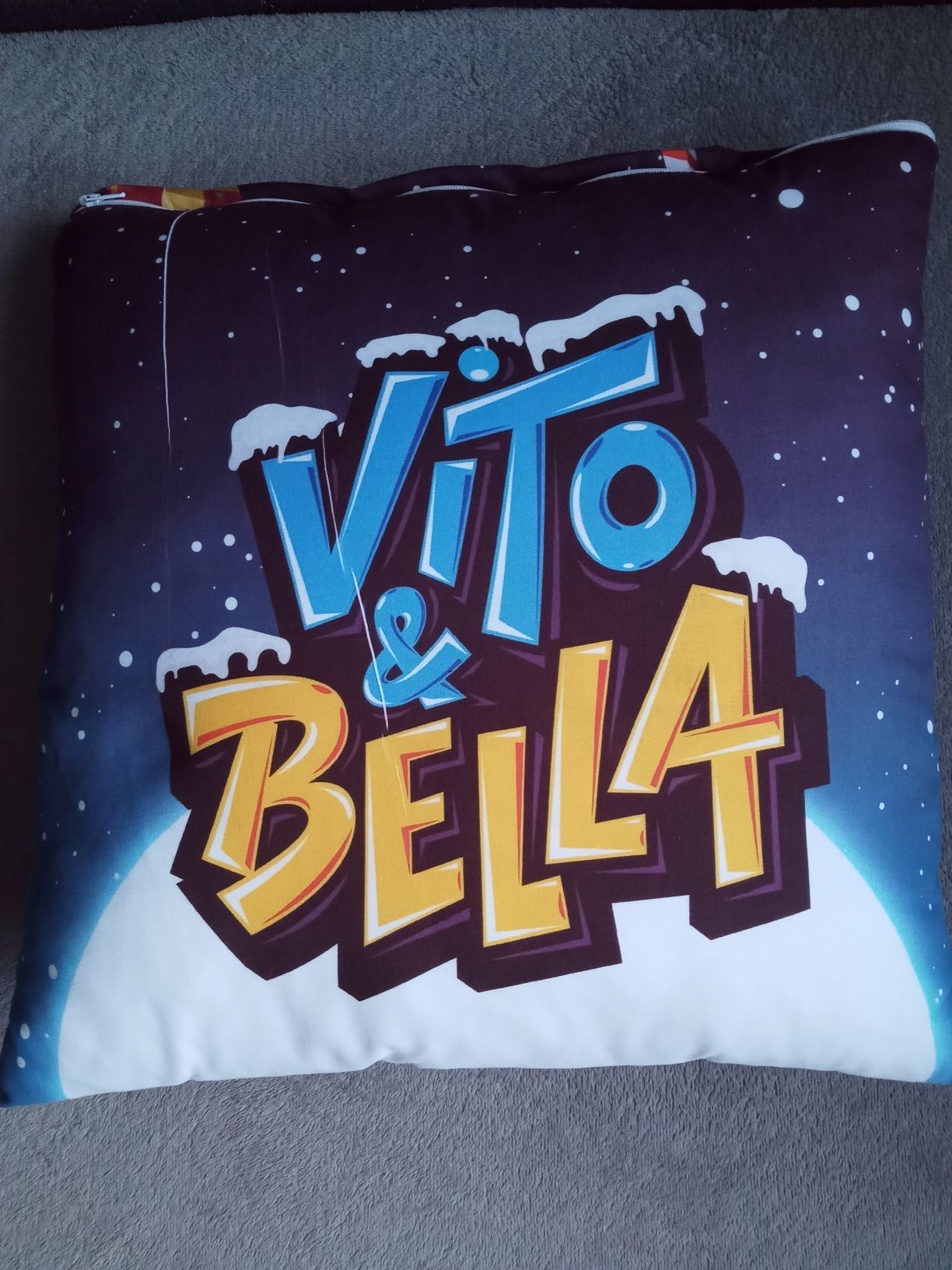 Vito i Bella - poduszka 40x40