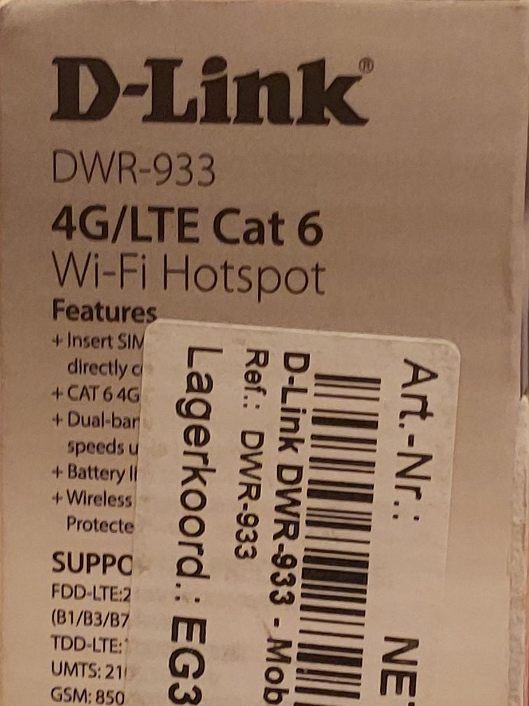 Продам роутер D-Link WDR-933  почти новый