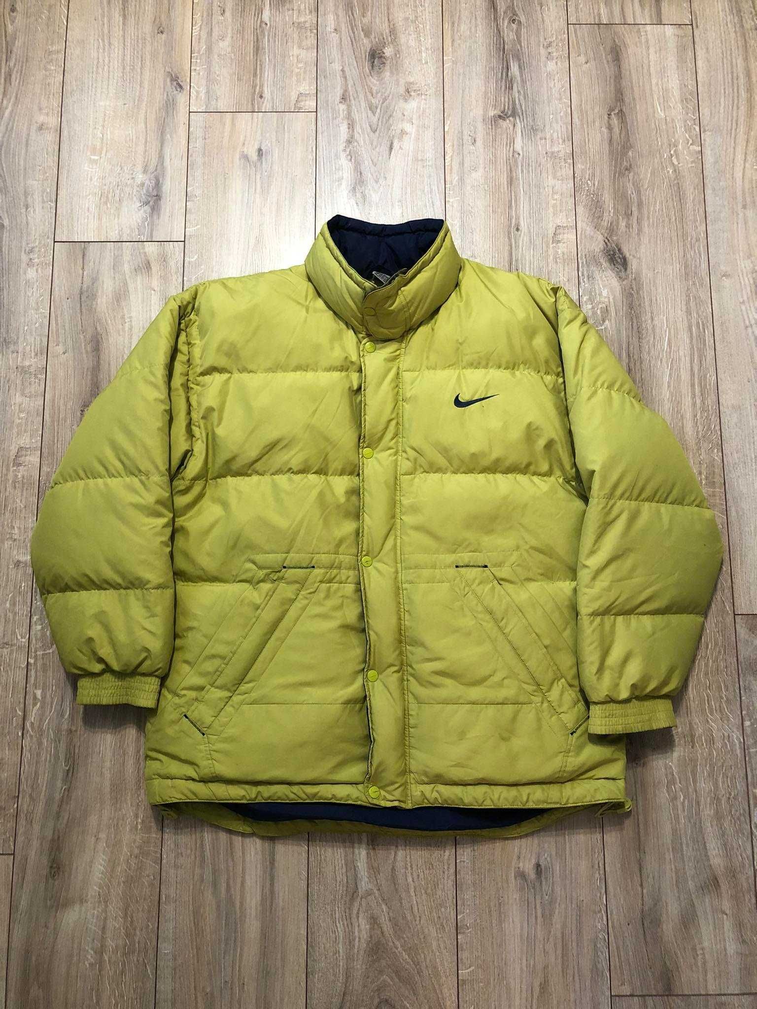 Nike vintage puffer down jacket 90s rare M big swoosh