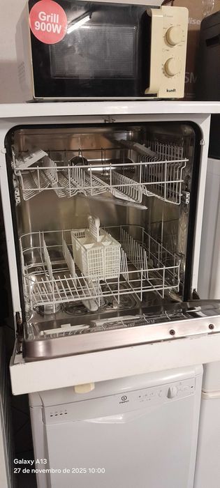 Máquina de lavar louça