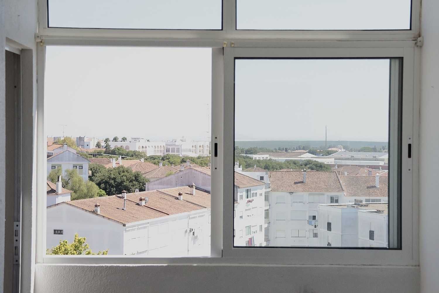 Apartamento T3  no centro de Beja