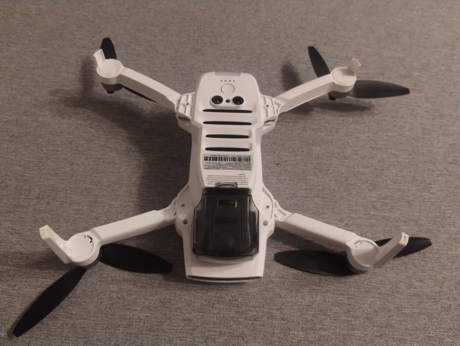 Dron fimi x8 mini