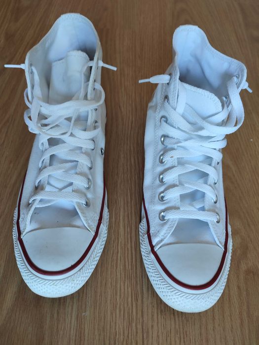Ténis bota brancos Chuck Tailor All Star - Tamanho 42