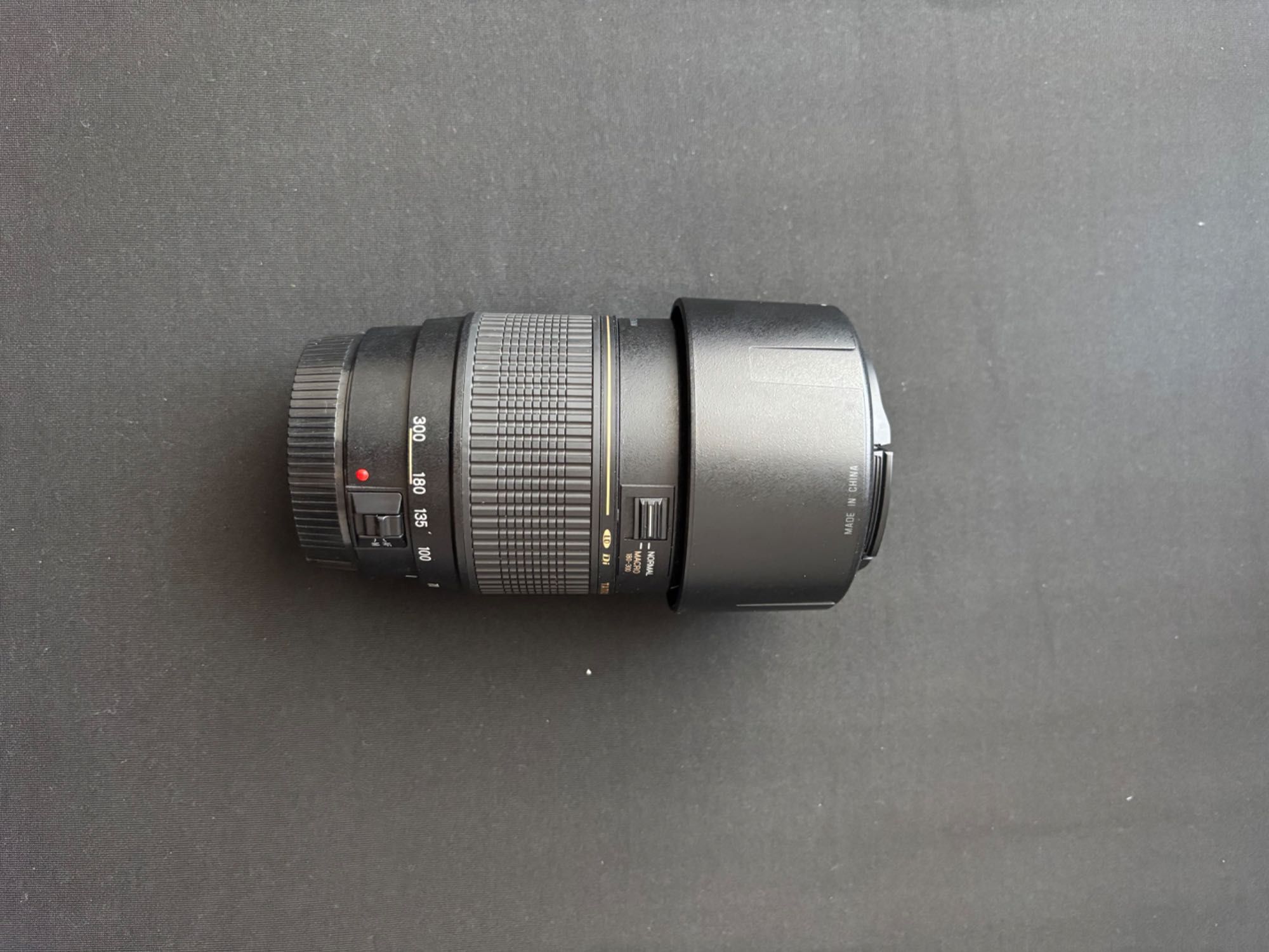 Canon EOS 2000D + obiektywy