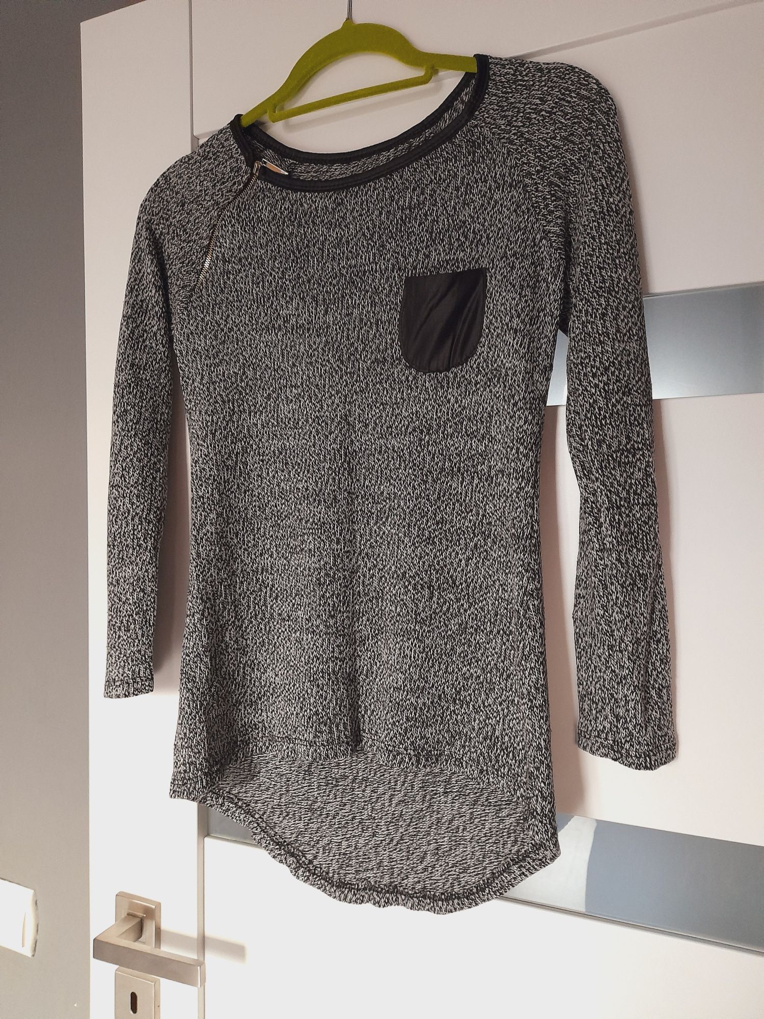 Sweterek sweter swetr Sweater 36-38 S M szary Asymetryczny dłuższy