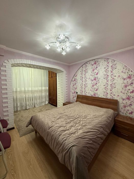 Продаж затишної 3-к квартири з гаражем вул. Кам’янецька 
ID: 40910