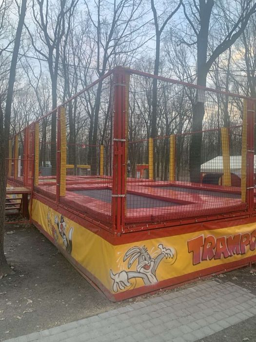 Аттракціон Батутна арена   Цена договорная  батути джампінг