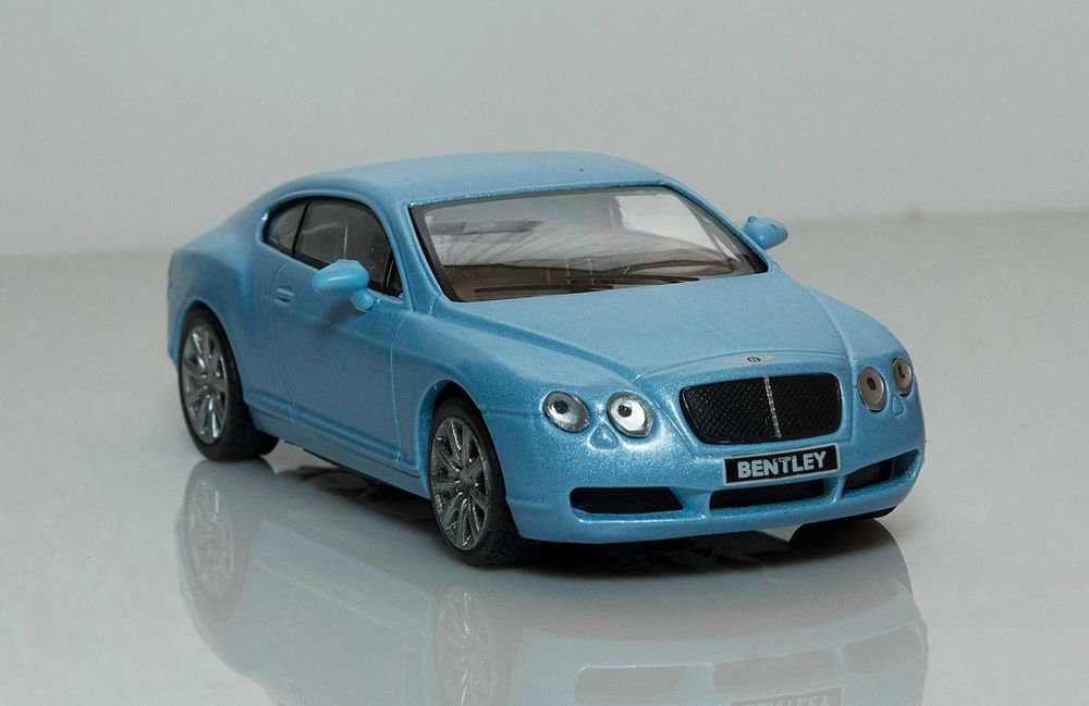 Суперкары, Bentley Continental GT
