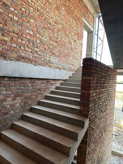 Виготовлення та монтаж бетонних сходів будь-якої складності. ДЗВОНІТЬ!