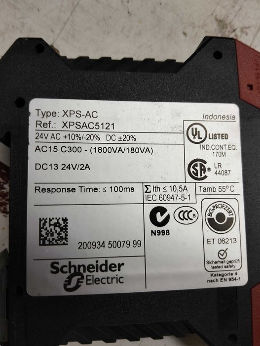 Relé de Segurança Telemecanique XPSAC5121