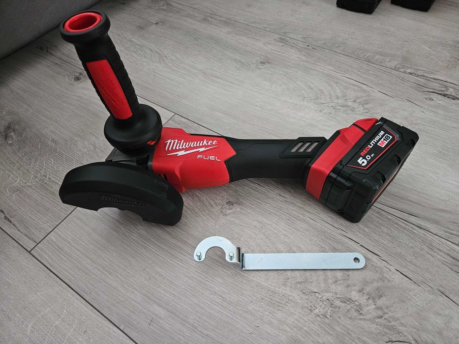 Zestaw elektronarzędzi Milwaukee M18