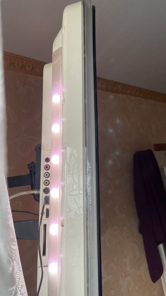 Телевізор Philips 42”