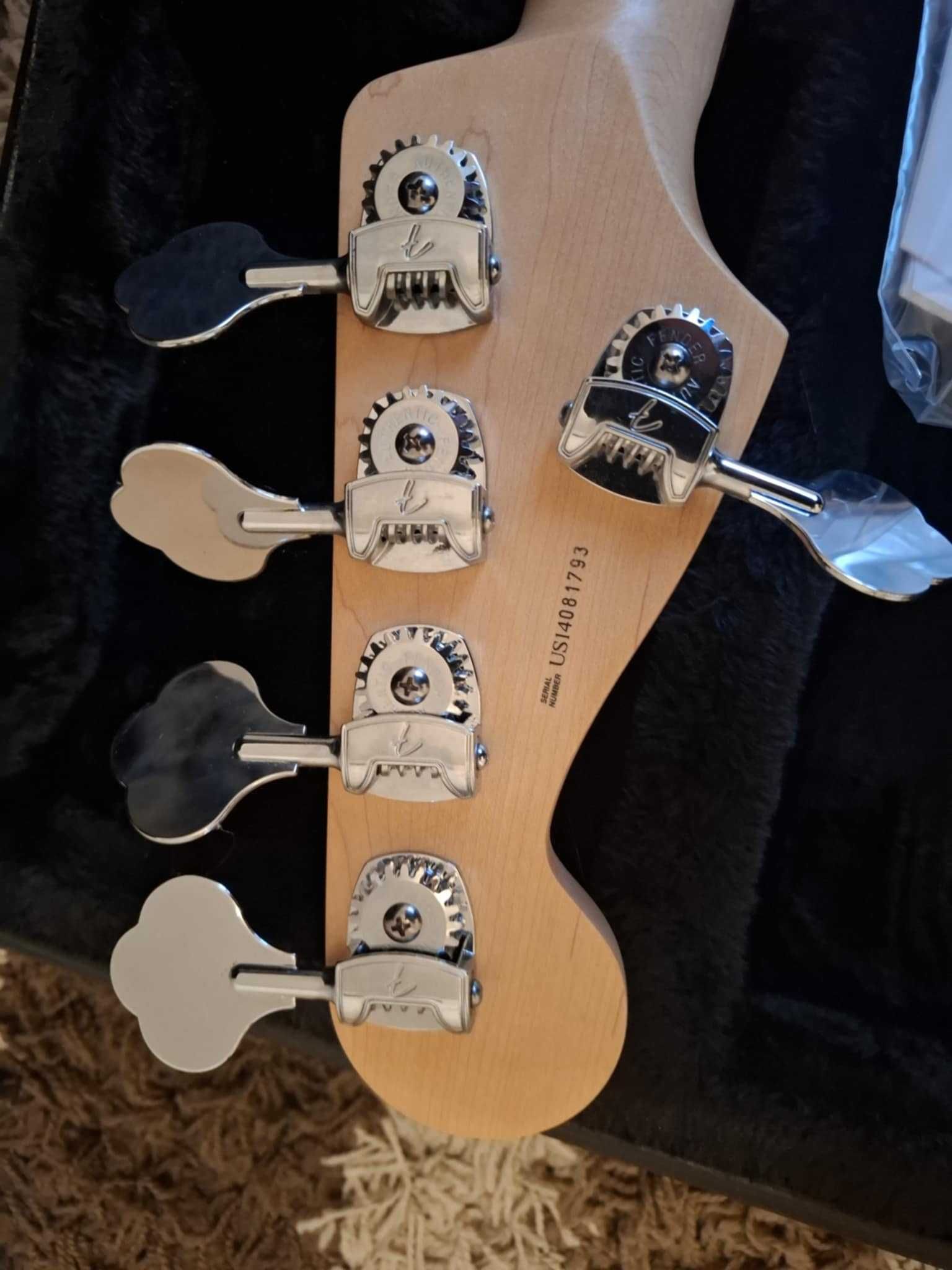 fender bas dimension.made in usa
