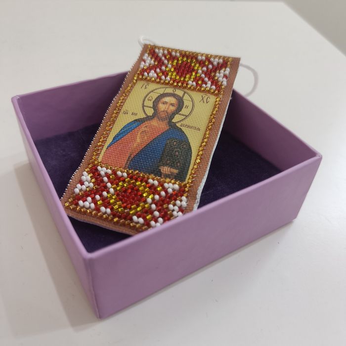 Иконы, обереги ручной работы