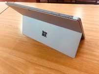Computador Surface semi novo.