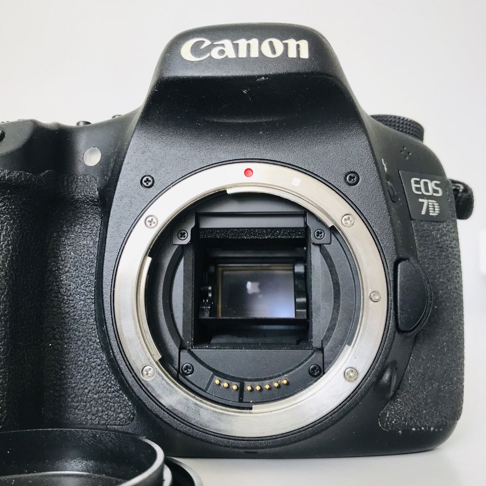 Canon 7d (кроп зеркалка)