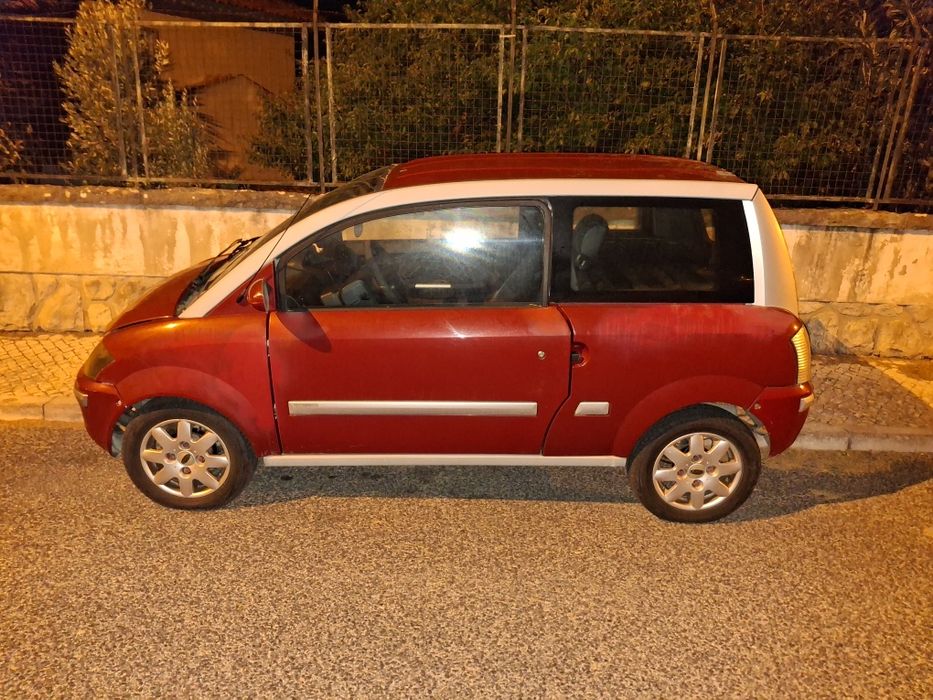 Carro Microcar Vermelho
