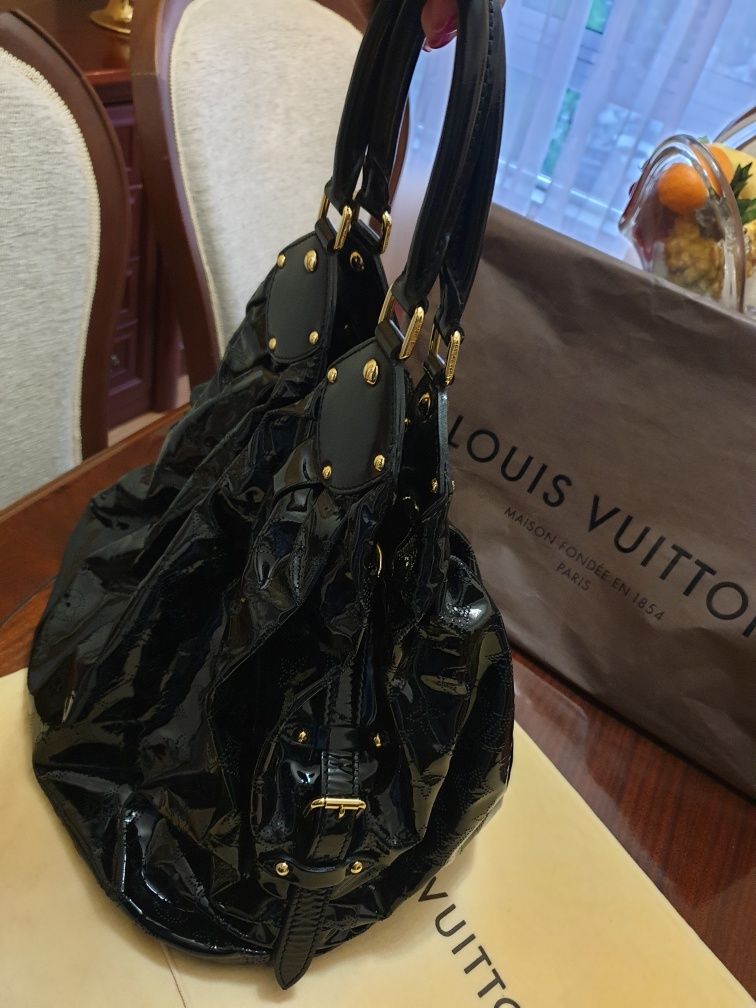 Mala Louis Vuitton original verniz