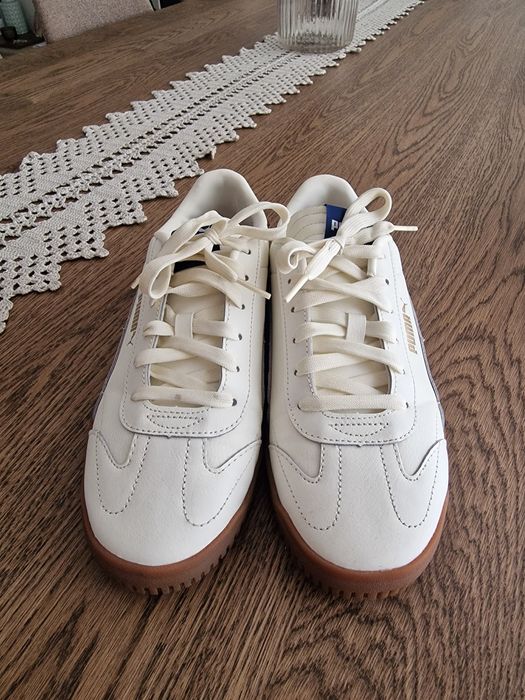 - Sapatilha Puma