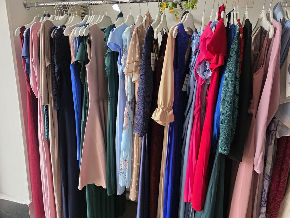 Boxy ubrań Nowe Wyprzedaż