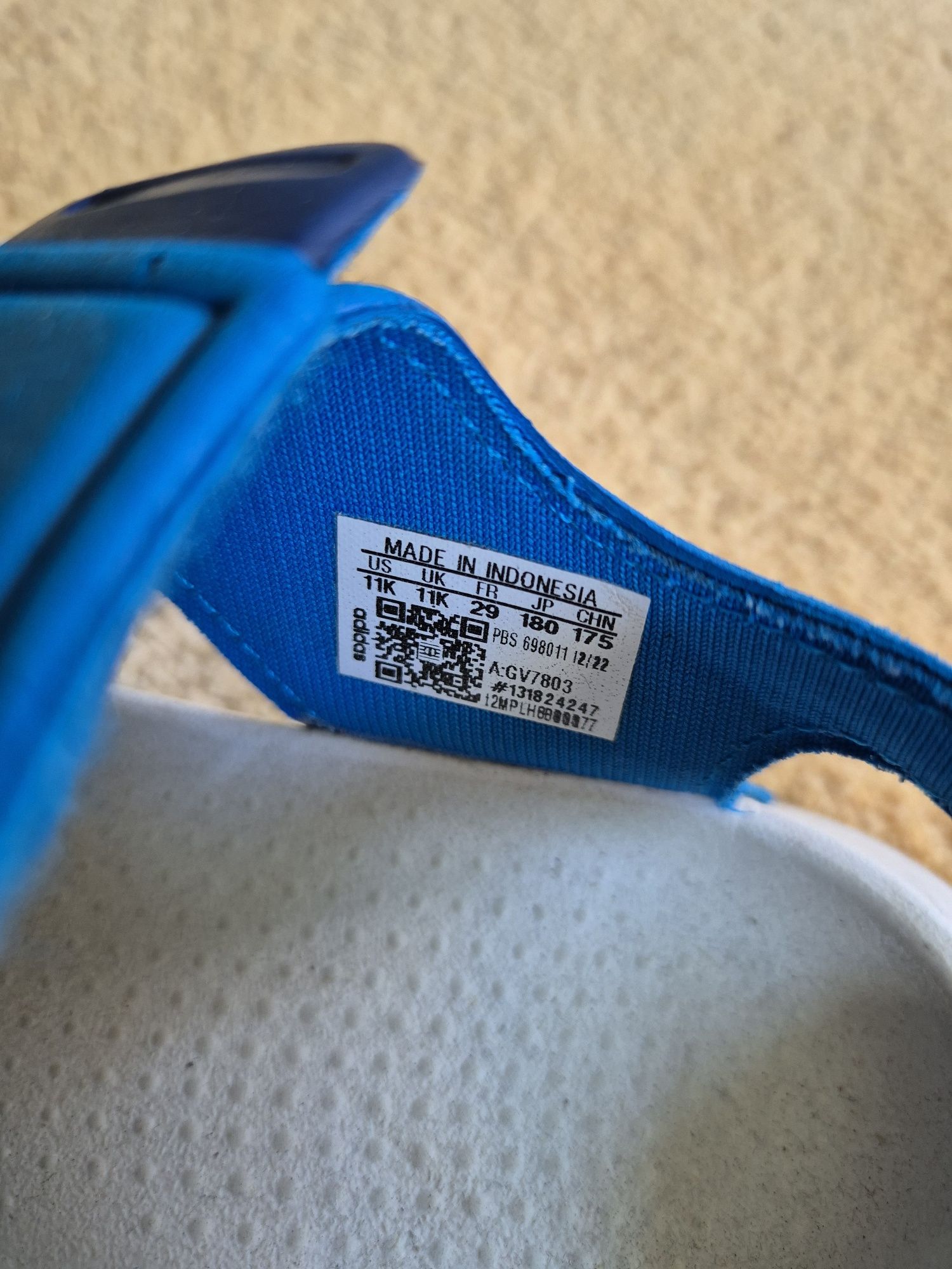 Sandały dla chłopca na basen Adidas Altaswim r. 29
