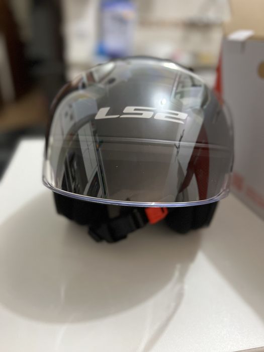 Capacete para mota LS2