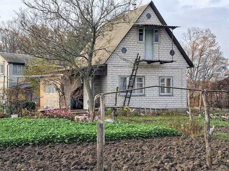 Продаж дачного будинку в садовому товаристві  "Діброва"
