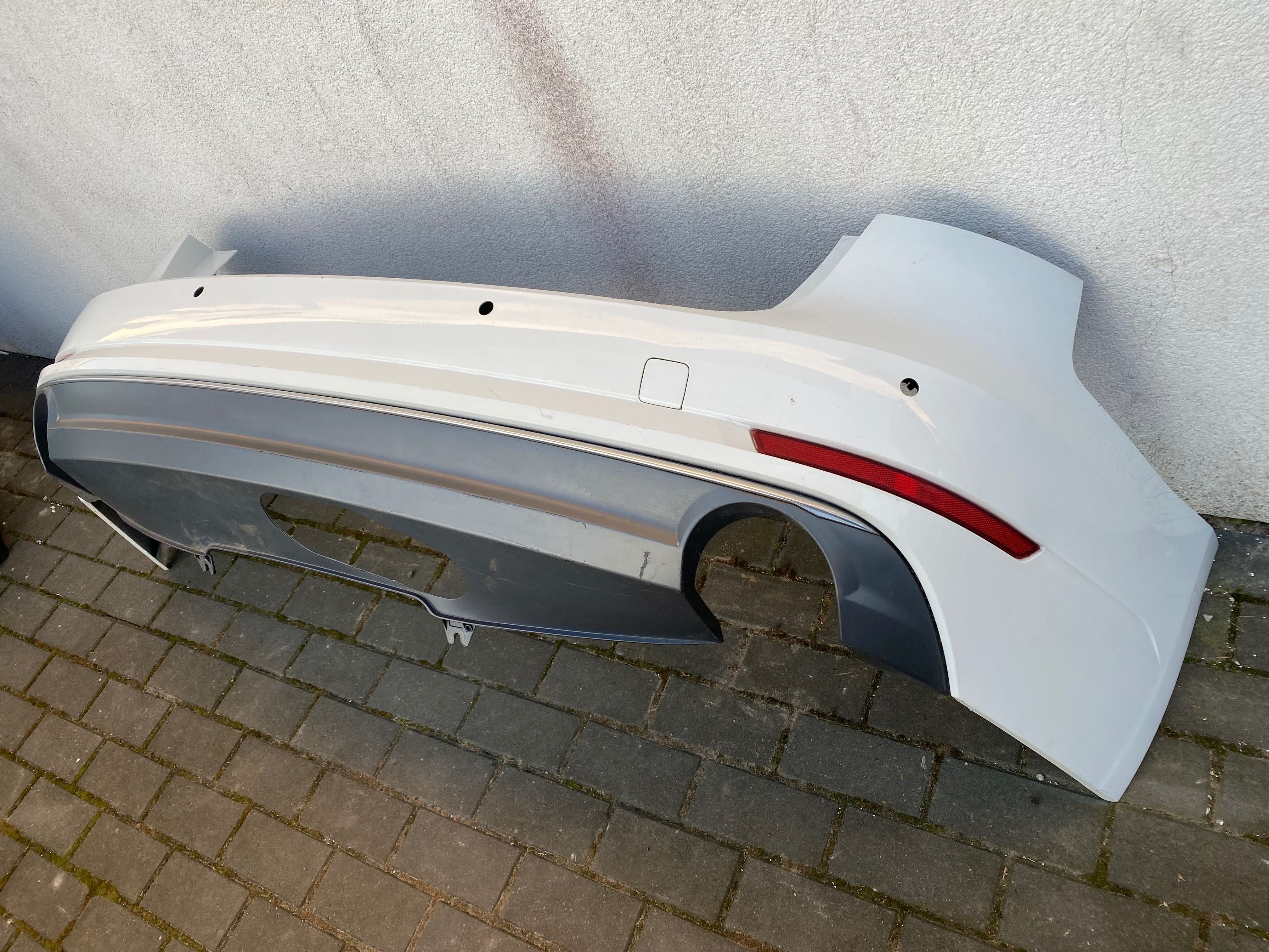 Zderzak audi a4 b9 tył s line kombi 15-19