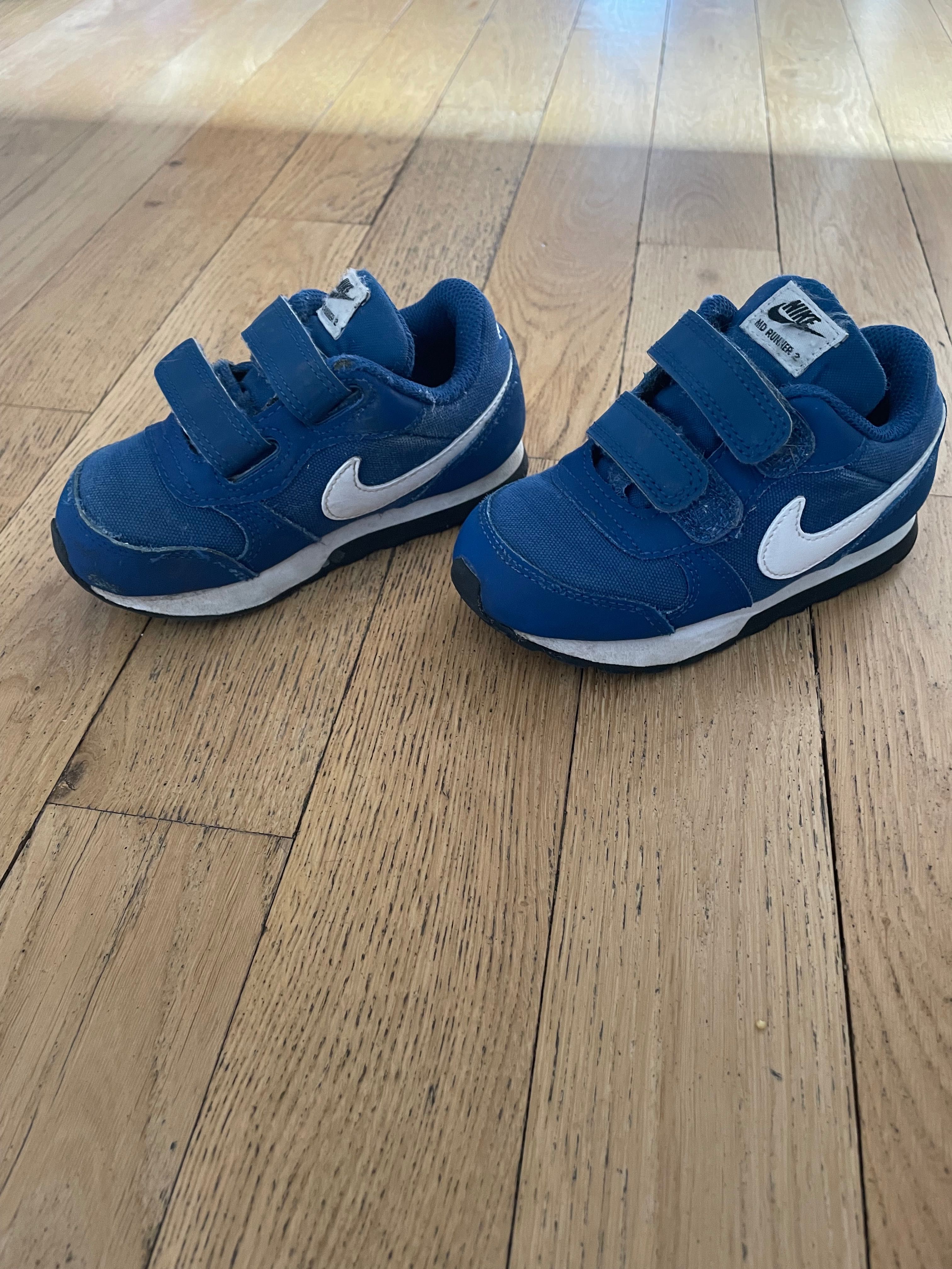 Buty dziecięce Nike, rozmiar 25