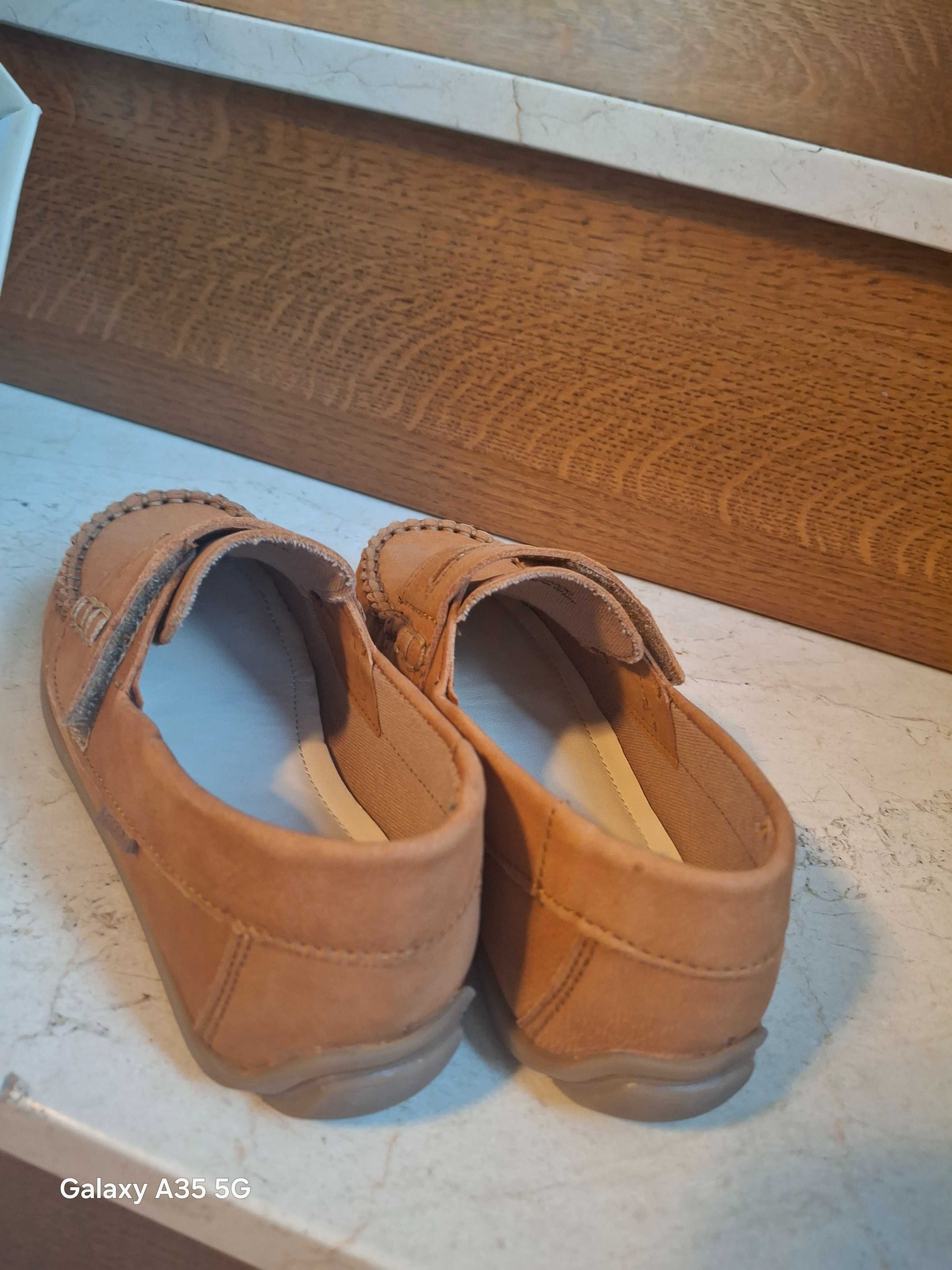 Mokasyny Lasocki r. 28 Nowe