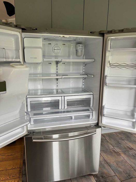 Lodówka SAMSUNG RF62QERS Na części