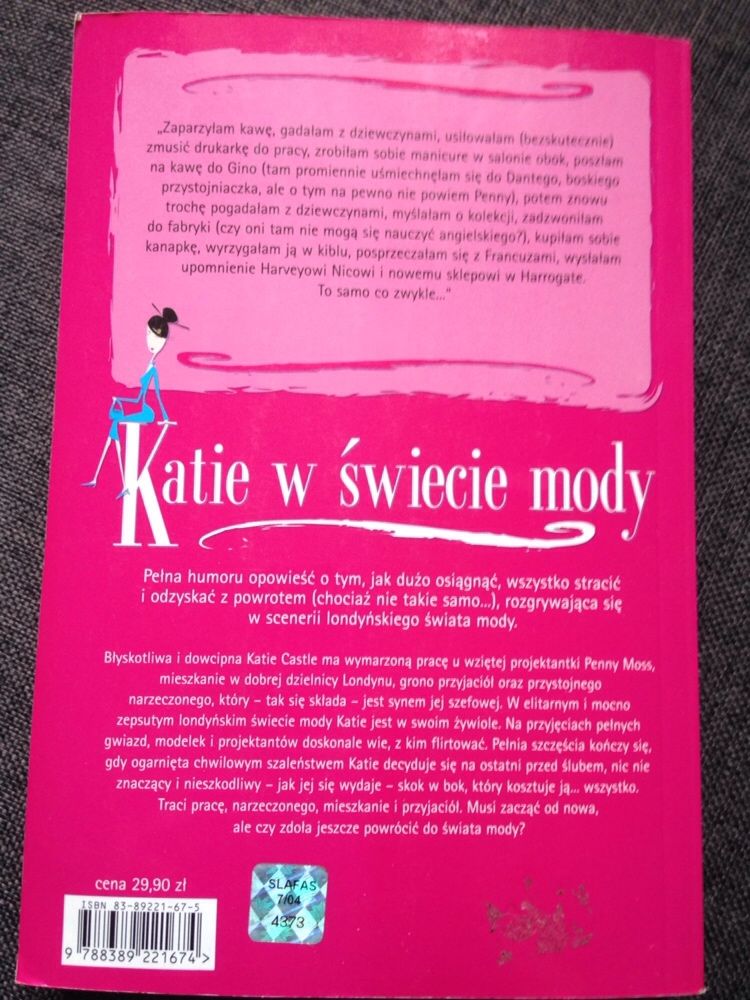 Katie w świecie mody - Rebcca Campbell