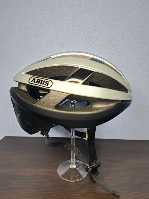 Kaski Kask rowerowy Abus Viantor r. 52-58 cm M srebrny szosowy szosa