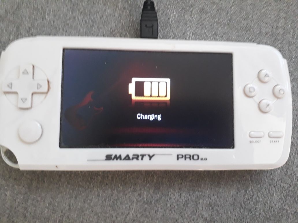 Gra  Smarty Pro 2.0 (coś w rodzaju PSP)Sprawna bez gier