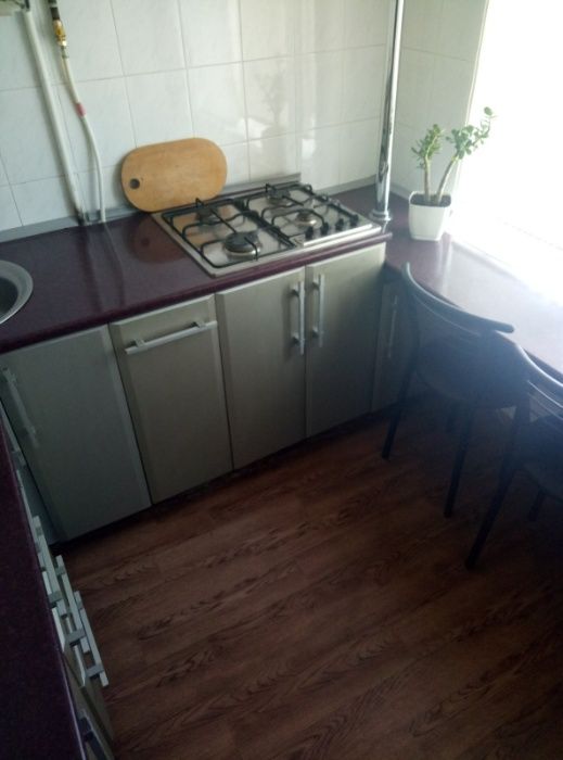 (to)  Подобова оренда квартири на проспекті Незалежності