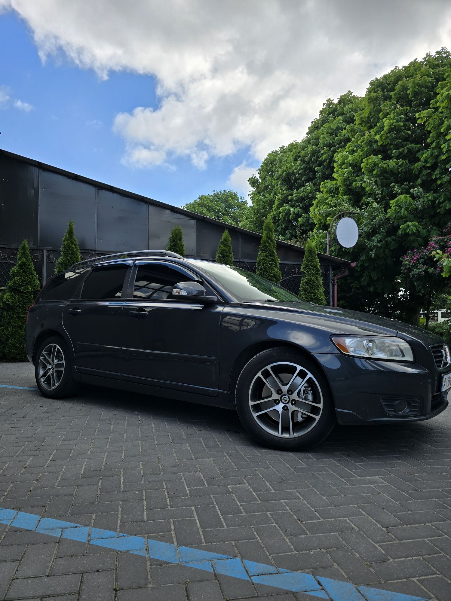 Volvo V50 2.0 TDI Автомат 2010