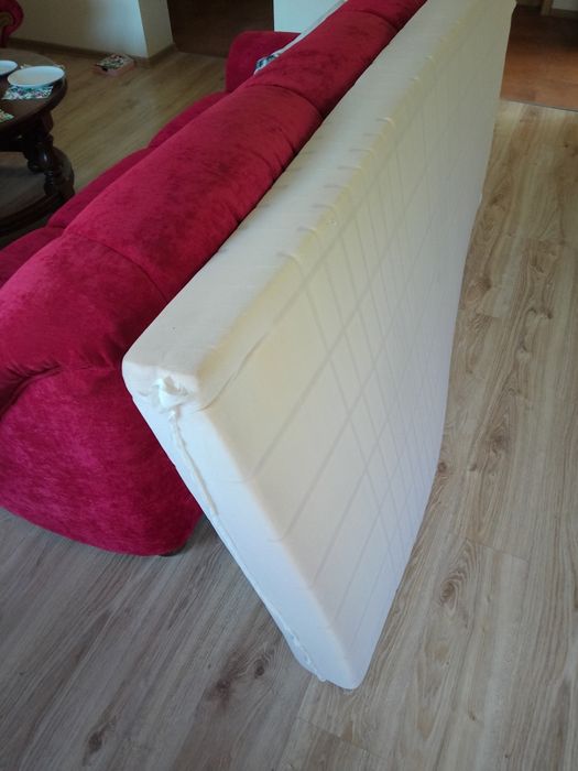 Pianka od materaca. 200x 90 cm. Stan bdb. bez pokrowca..